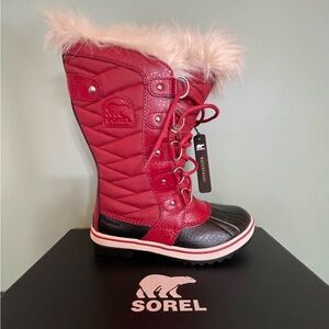 Red Sorel Winter Boots